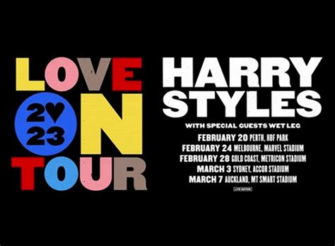 Harry Styles Love On Tour: Eine Symphonie der Emotionen und Glitzernden Kostüme